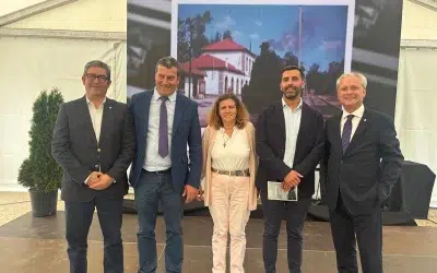 El alcalde de Saucelle asiste a la presentación del Plan Director de Vega Terrón